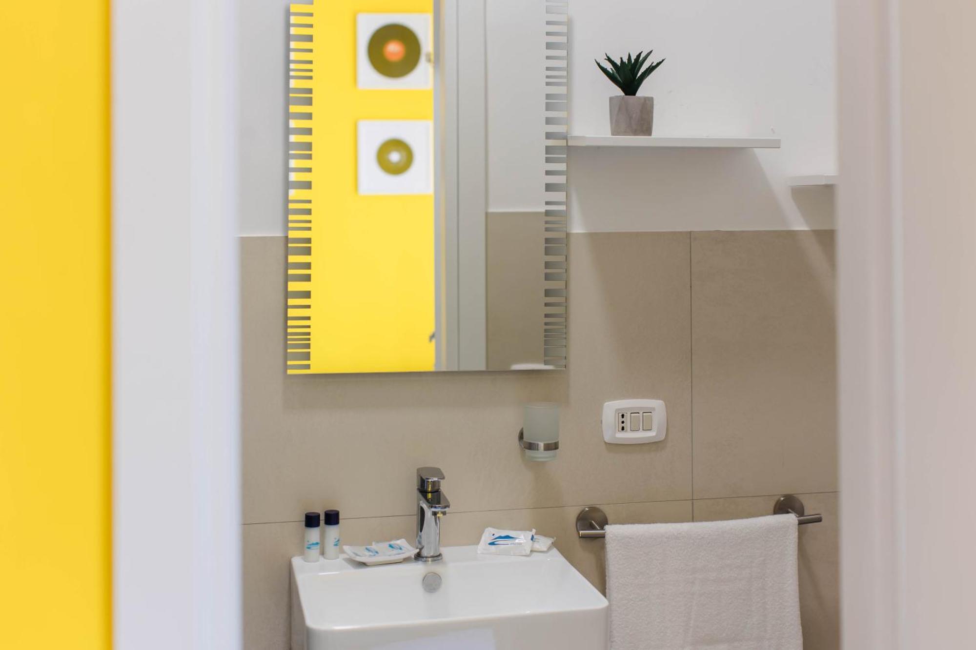 Colori E Note Bed & Breakfast Napoli Exterior foto